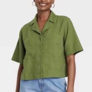 NWT Universal Thread Green Boxy Cropped Button Front Linen Blend Utility Shirt